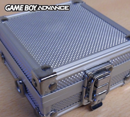 Boxshot Metalen Opbergkoffer voor Game Boy Advance