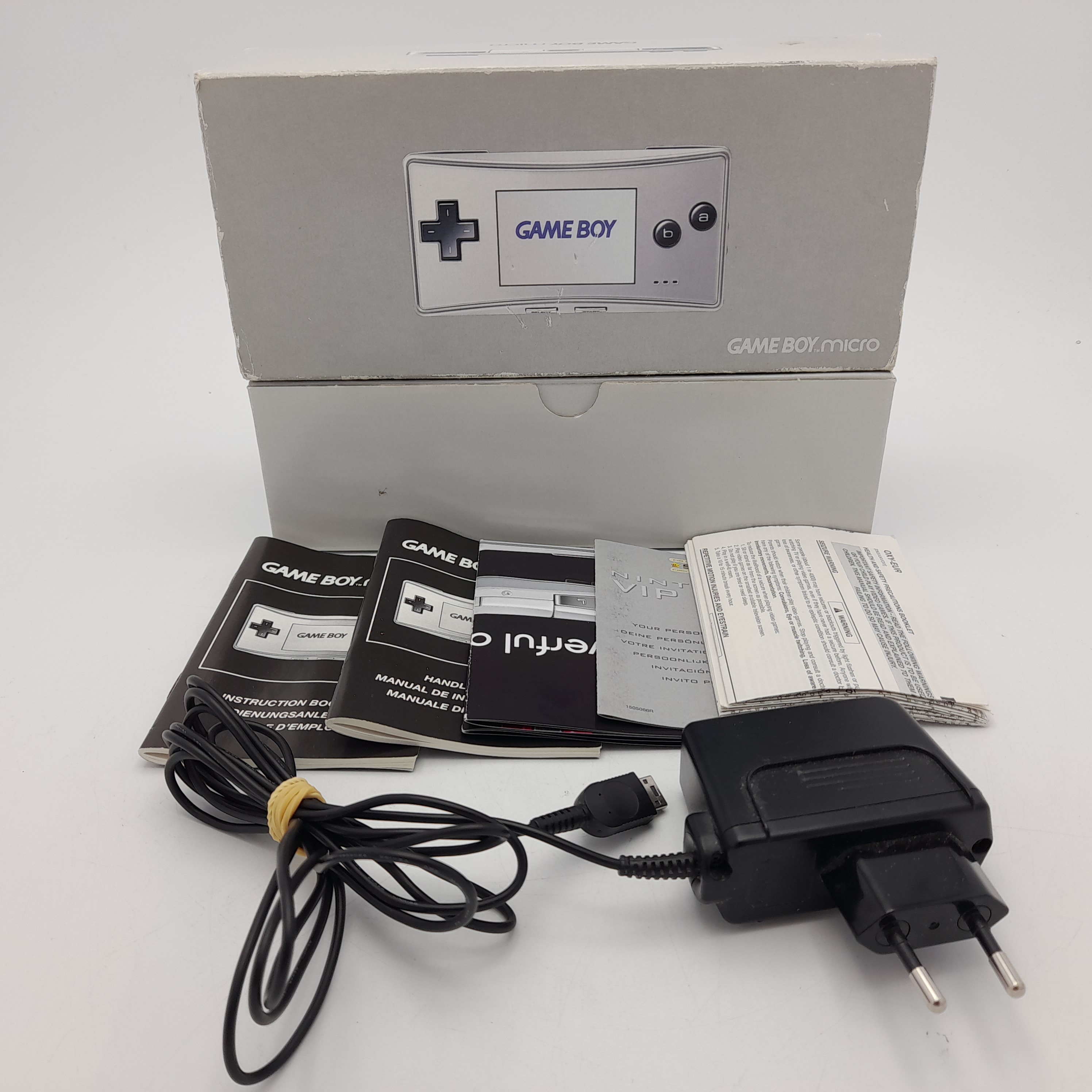 Foto van Game Boy Micro Zilver - Mooi & in Doos