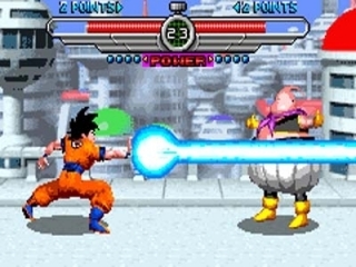 Goku vuurt hier één van zijn superaanvallen af; de bekende Kamehameha!