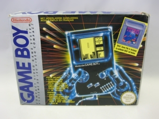 Dit is de doos waar de Game Boy Classic in geleverd werd, nu erg zeldzaam!